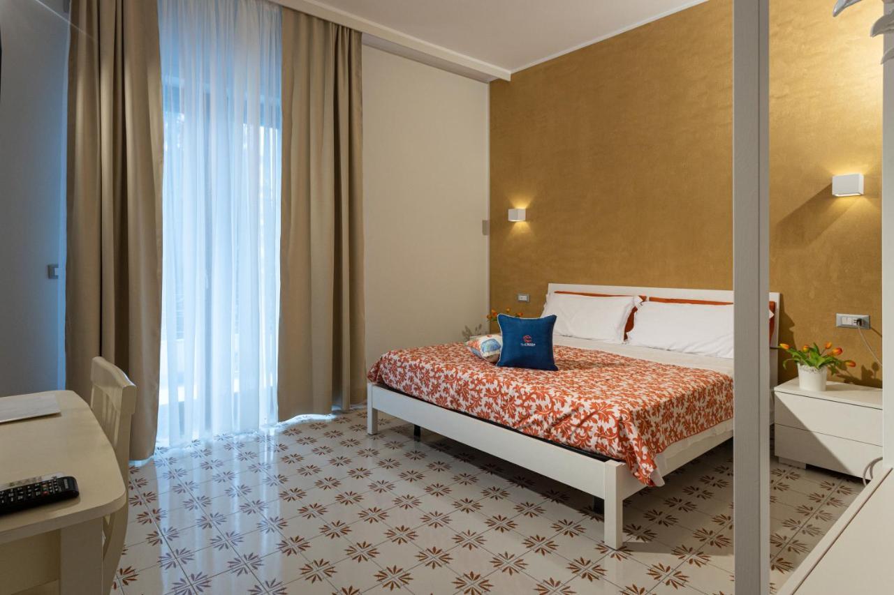 The Reef Bed & Breakfast ซอร์เรนโต ภายนอก รูปภาพ